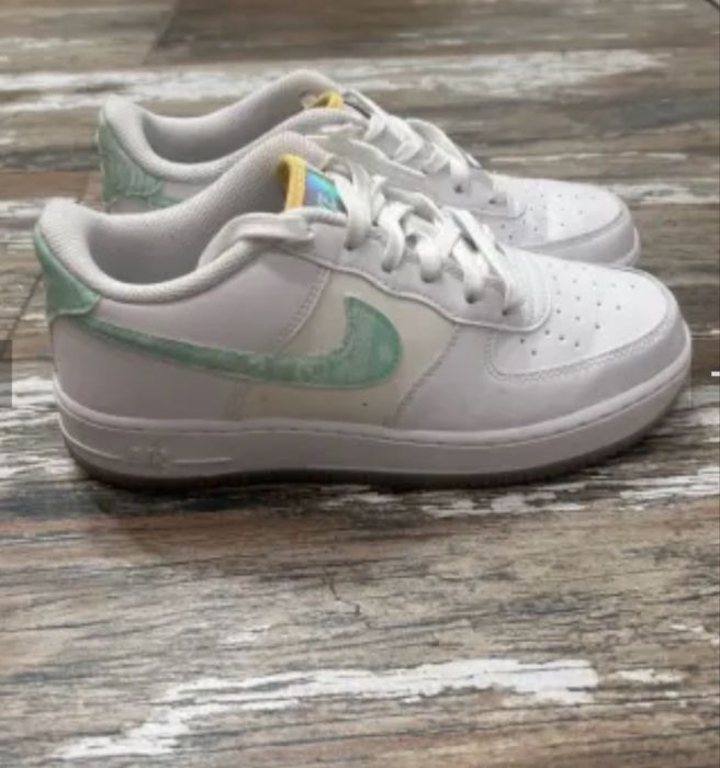 Оригинални маратонки Nike