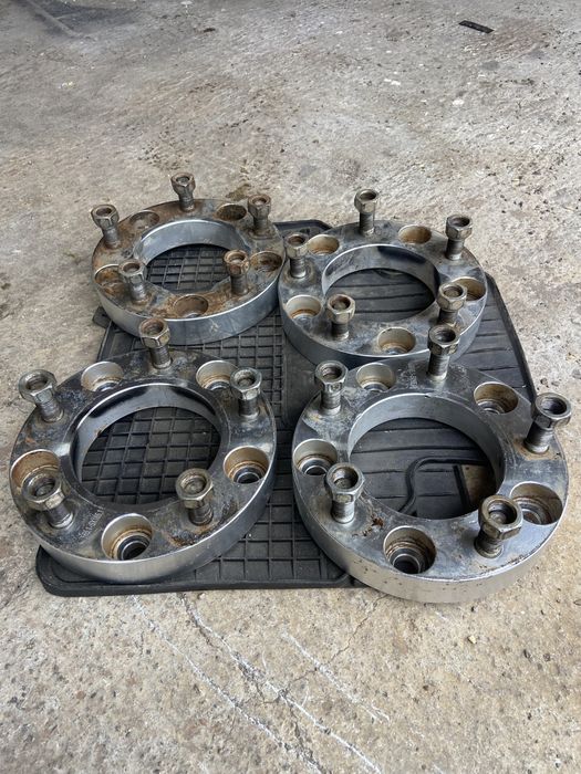 фланци 5X165.1 Land Rover