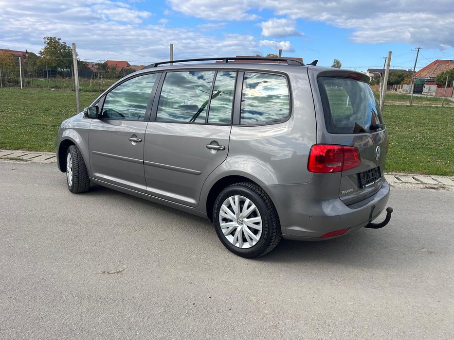 Volkswagen Touran 1.6 TDI 2011 euro 5 7 locuri