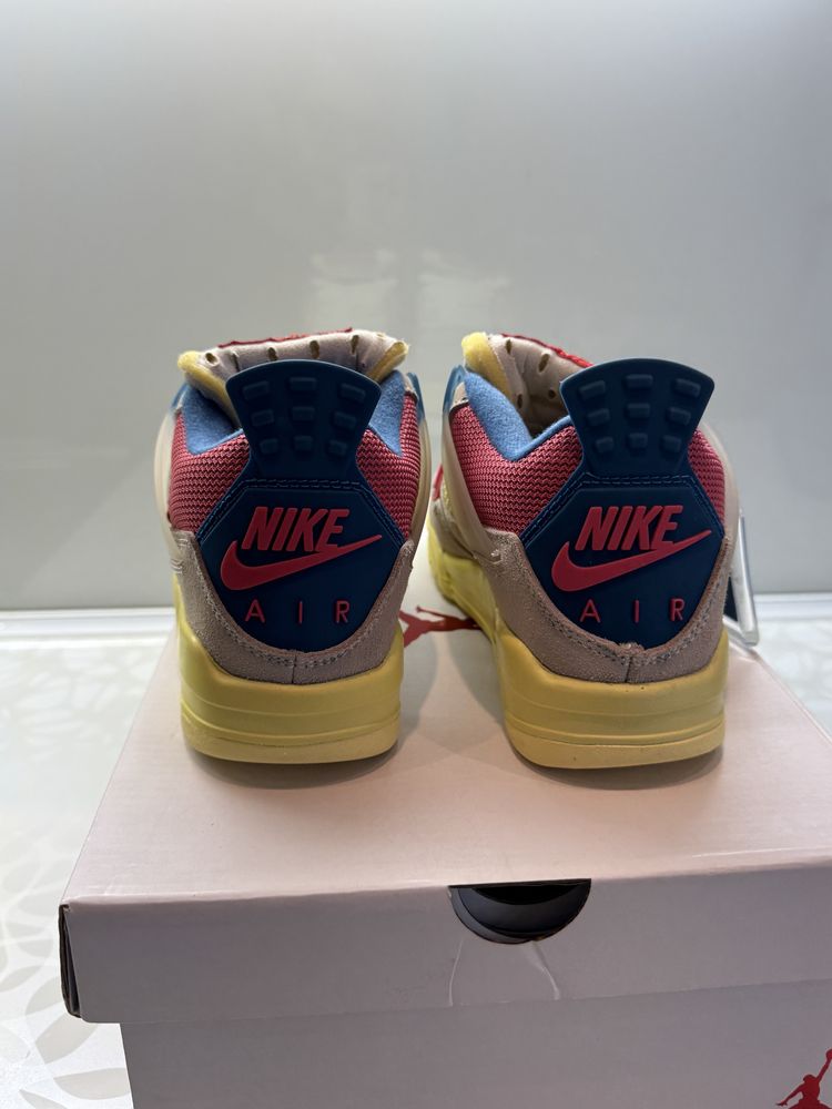 Jordan 4 Retro Union Guava Ice Кецове 36 Размер + Кутия