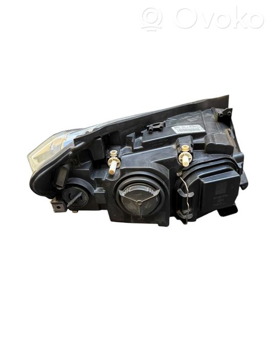 Far Stanga BMW X1 E84 Cod 2990001