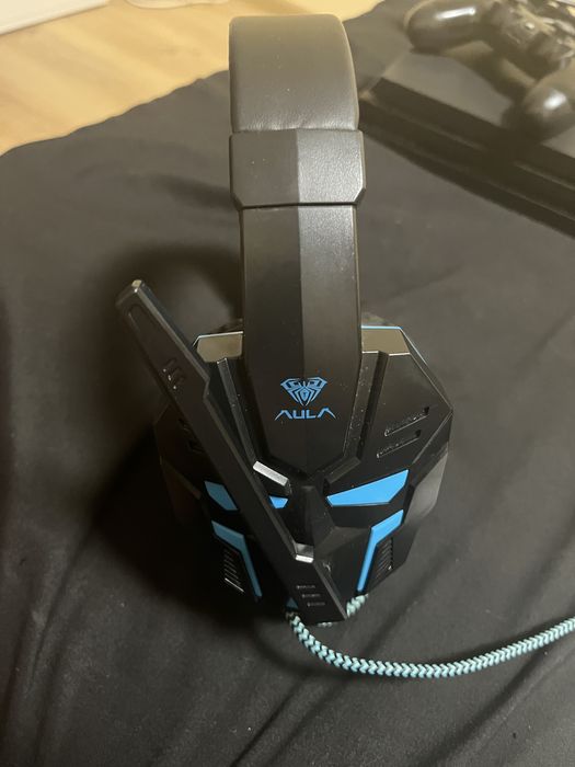 ! Playstation 4 PRO + 10 игри + джойстик + слушалки с мик. (ПОДАРЪК) !