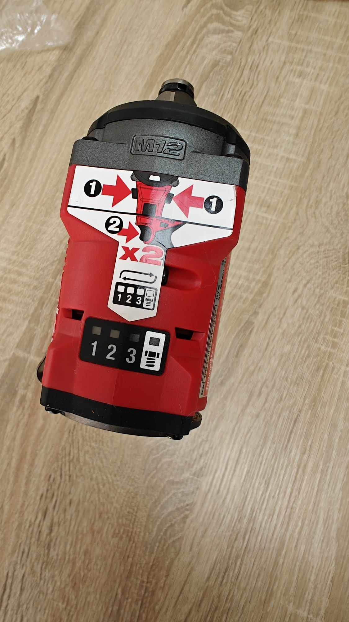 Impacturi cu cap patrat milwaukee m18