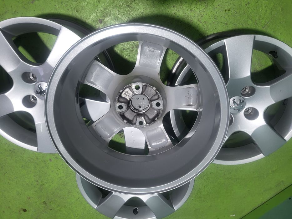 16 4x108 Peugeot лети джанти 4х108 пежо