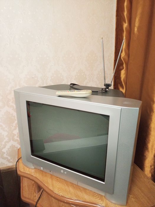 Телевизор LG диагональ 52