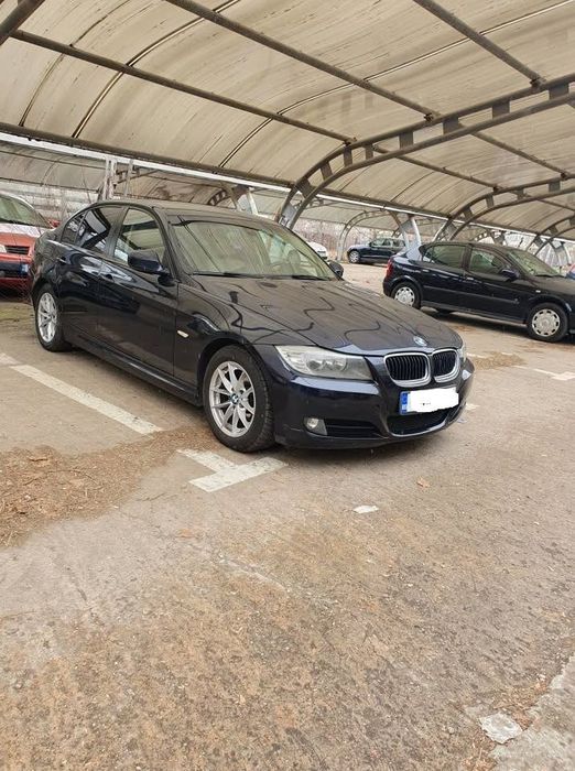 Vând BMW 320D facelift