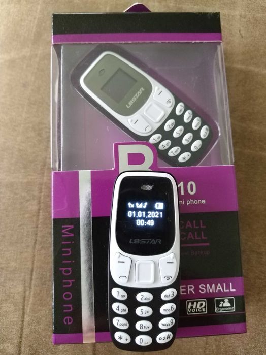 Vand telefon mic. Miniatura minitelefon