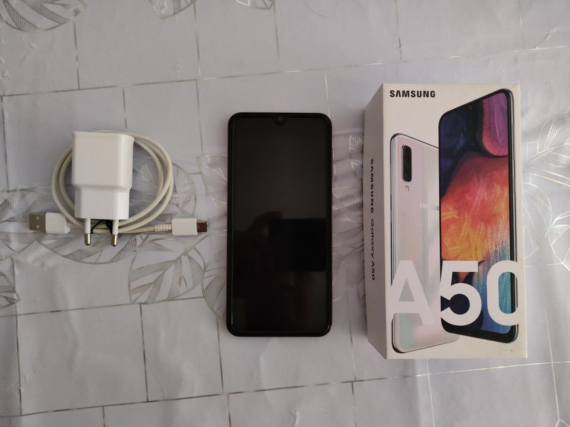 Samsung Galaxy A50 6/128Gb