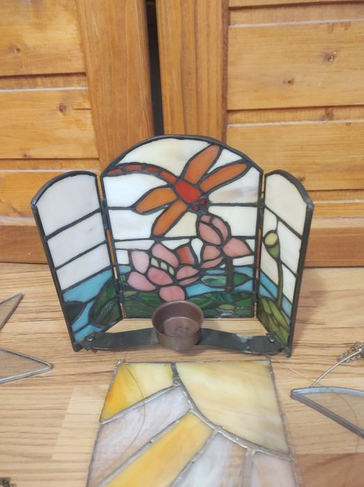 Decoratiuni Tiffany - culori vibrante - Bijuterii in decoratiuni!