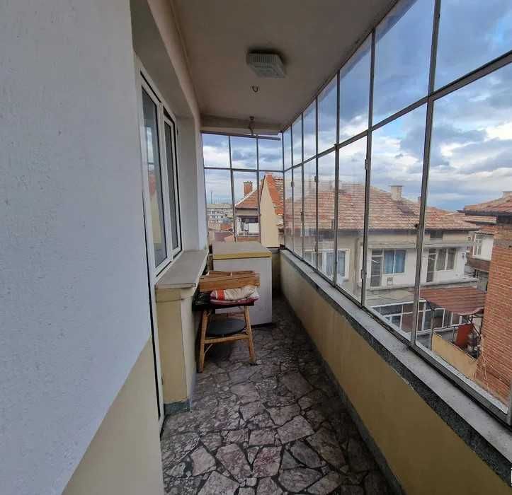 Продава се Етаж от къща в Асеновград - 122 кв.м за 689 €/кв.м - Снимка #16