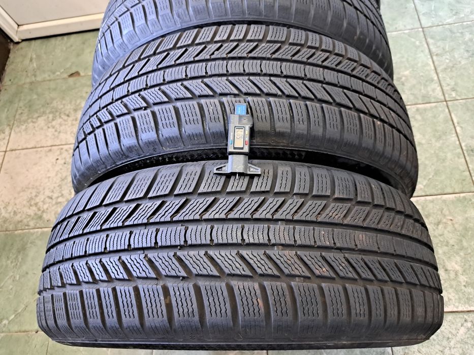 4 anvelope 235/60 R18 Continental