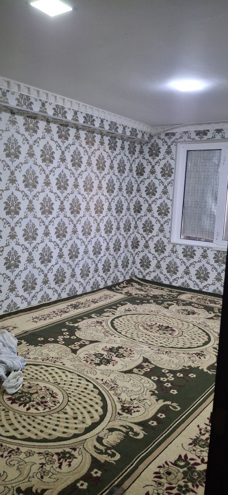 Икки хонали уй ижарага берилади жахон маркет йонида