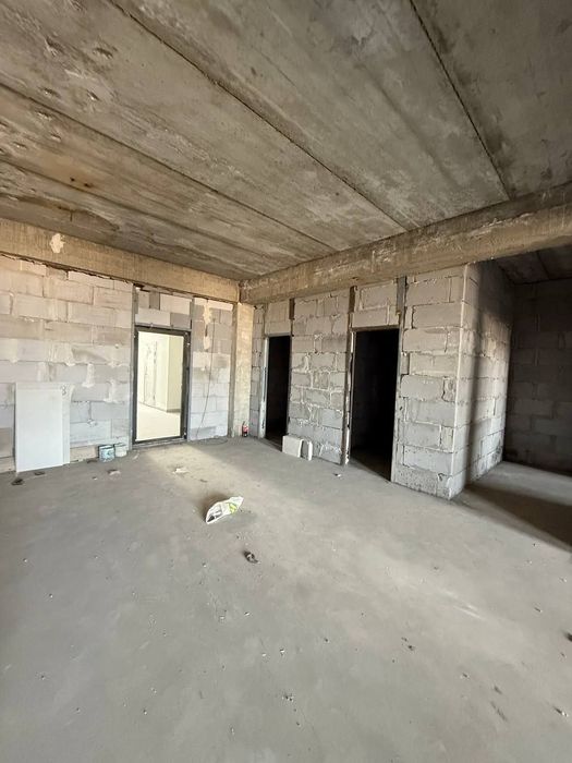 Продаётся квартира в новостройке с кадастром 123м2 коробка м Ялангач