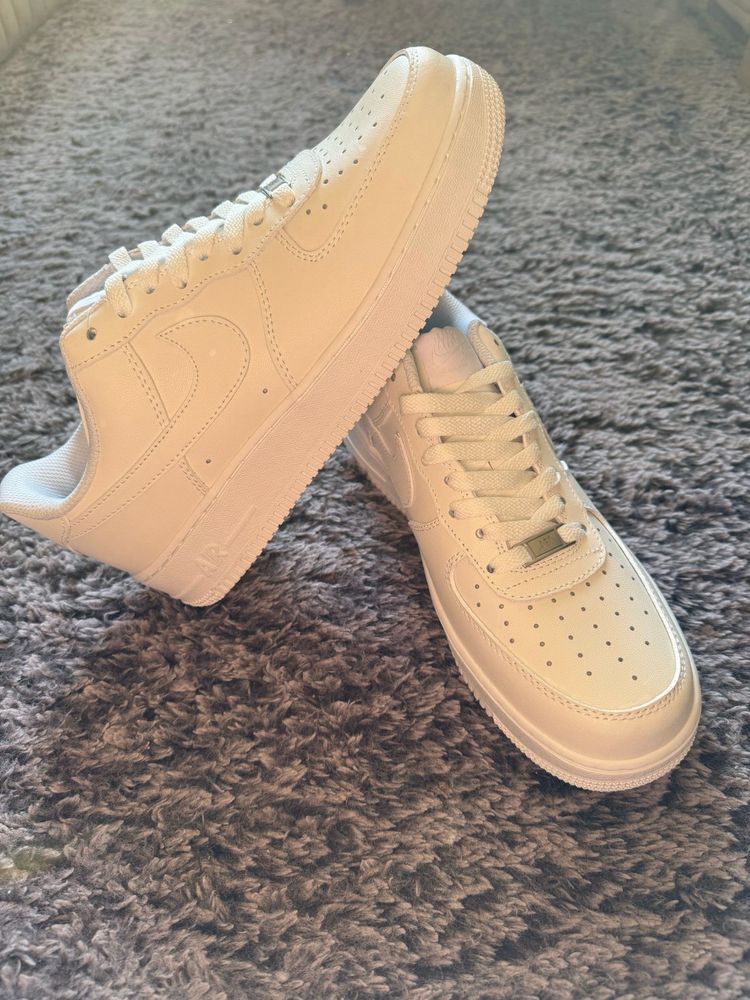 Adidasi AF1 Albi Marimea 43