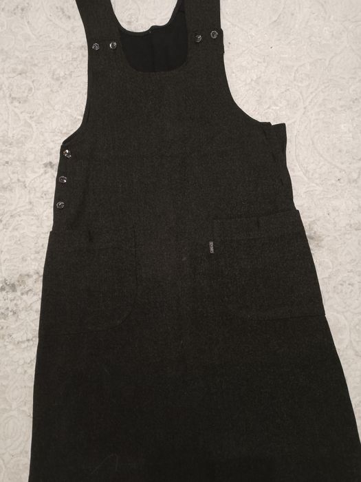 Отдам одежду  женскую