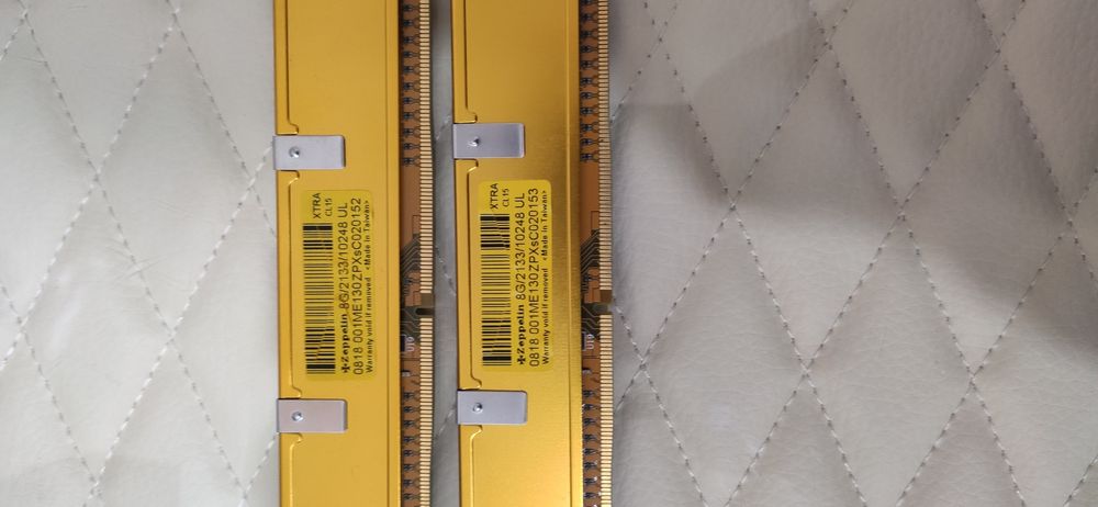 Оперативная память  ddr4 16 Гб (2х8)