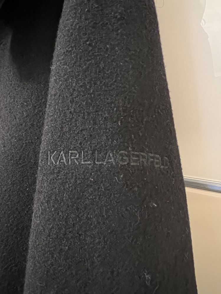 Karl Lagerfeld палто тип дълго яке оргинал-вълна. Палто с къс косъм