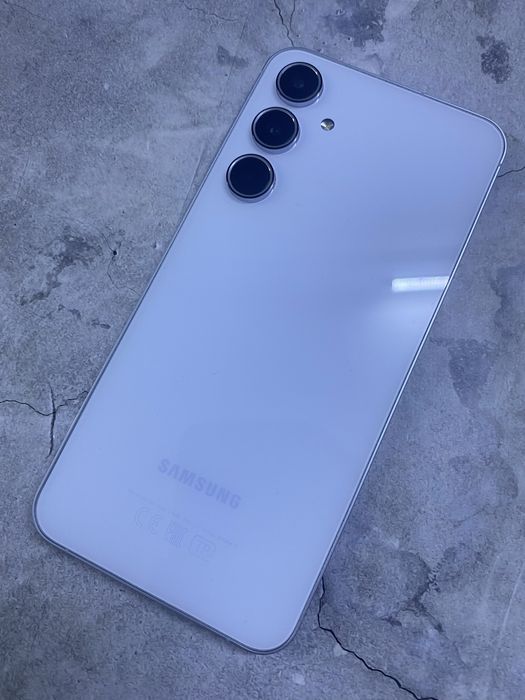 Samsung Galaxy A55 (Бейнеу Акшабаев) Номер Лота 744740