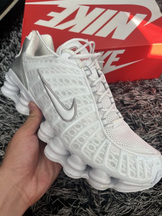 Nike Shox White 43