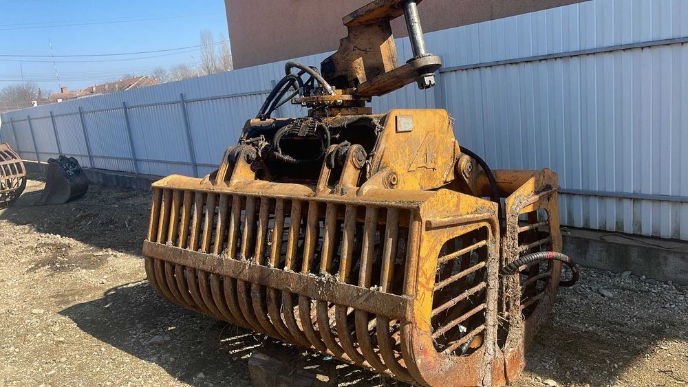 GRAIFER pentru incarcat deseuri, rumegus