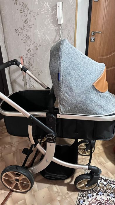 Продам коляску почти новую