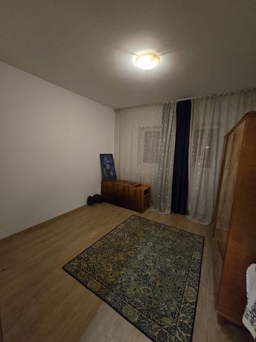 Vand Apartament 2 camere decomandate zona Titan, Str Tina Petre