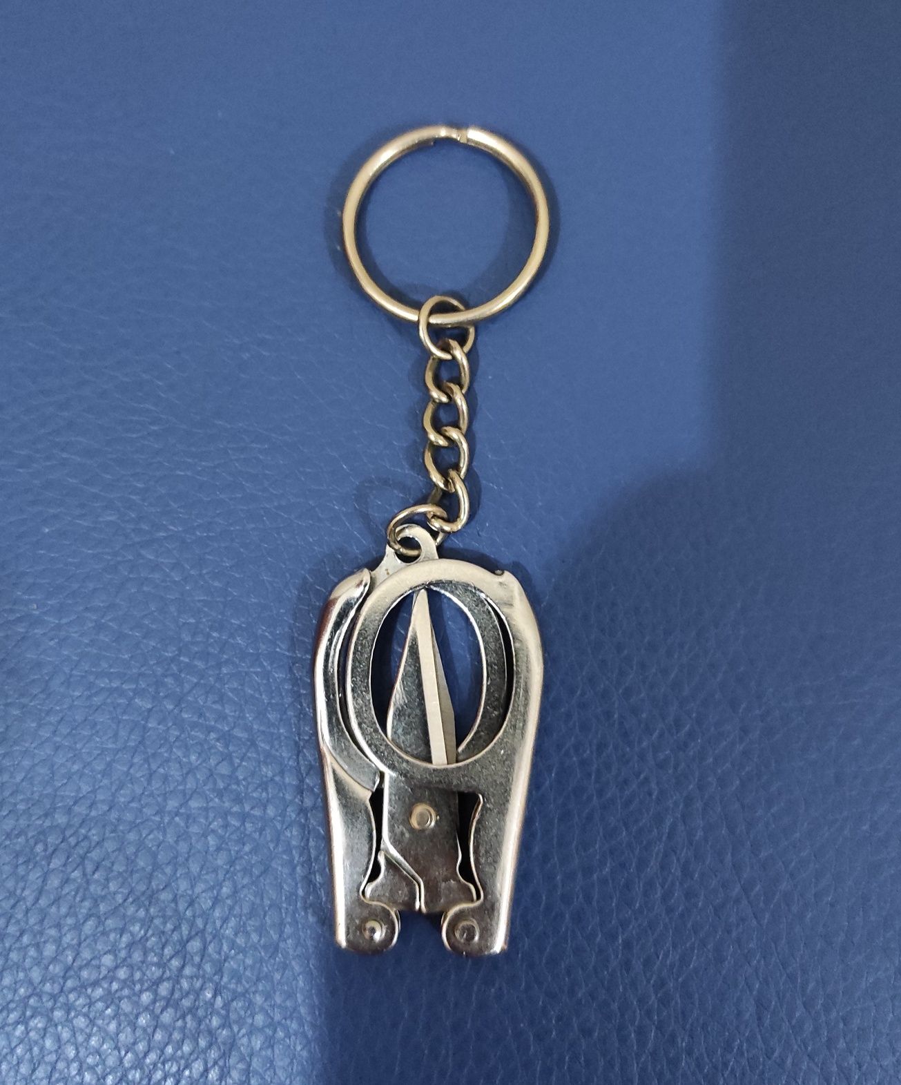Брелки для ключей Audi цепочки ножницы собака кошка мышка лошадь Dubai