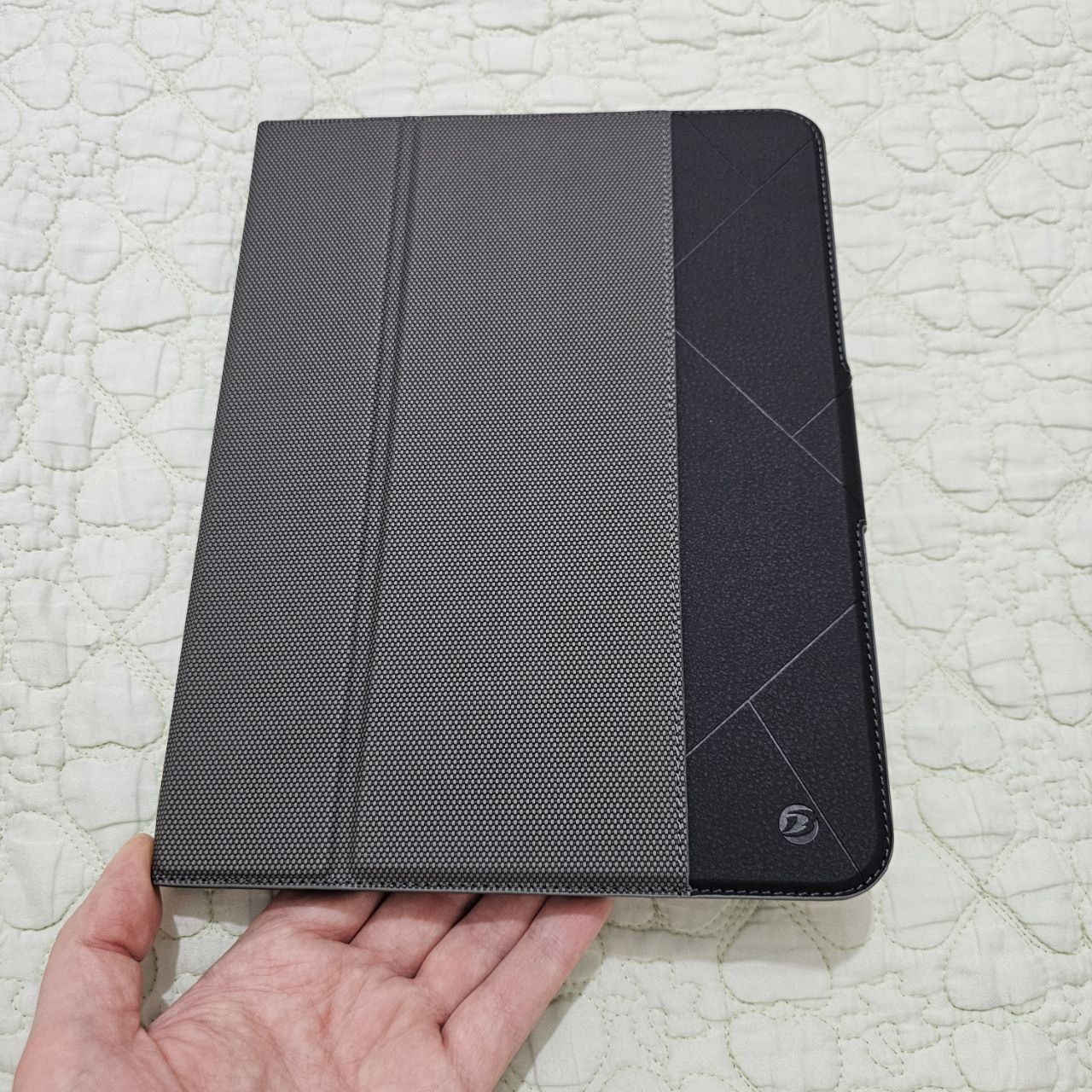 Husă BloxFlag pentru iPad Pro 11 inch a patra generație (2022)