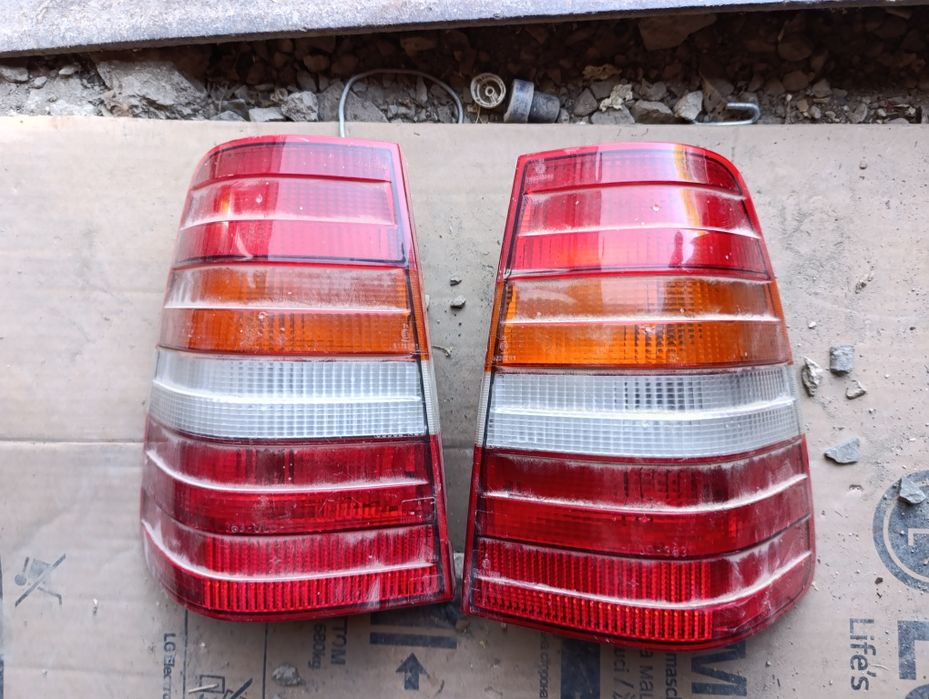 Накладки на фарыMercedes w124