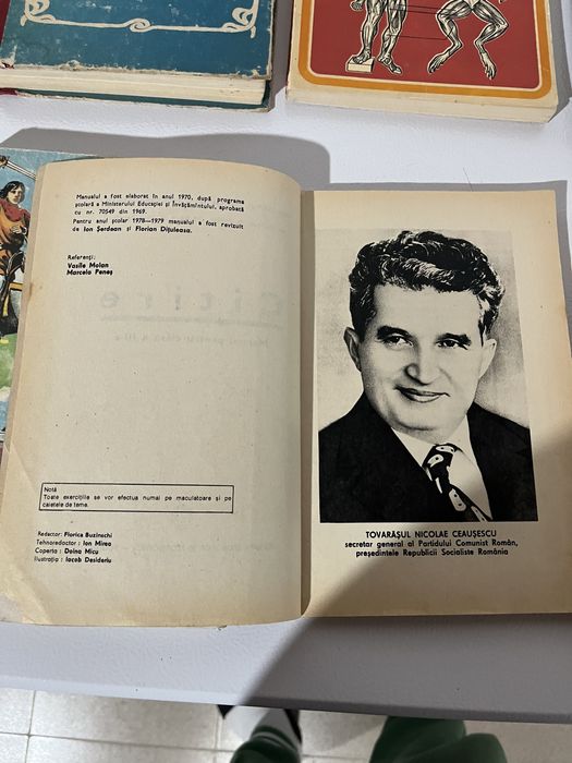 Lot Manuale scolare anii 60 - 70 -80