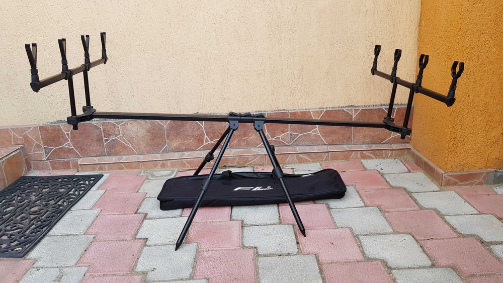 Rod pod FL BLACK EDITION pentru 4 lansete cu 4 picioare Quad Pod FL158