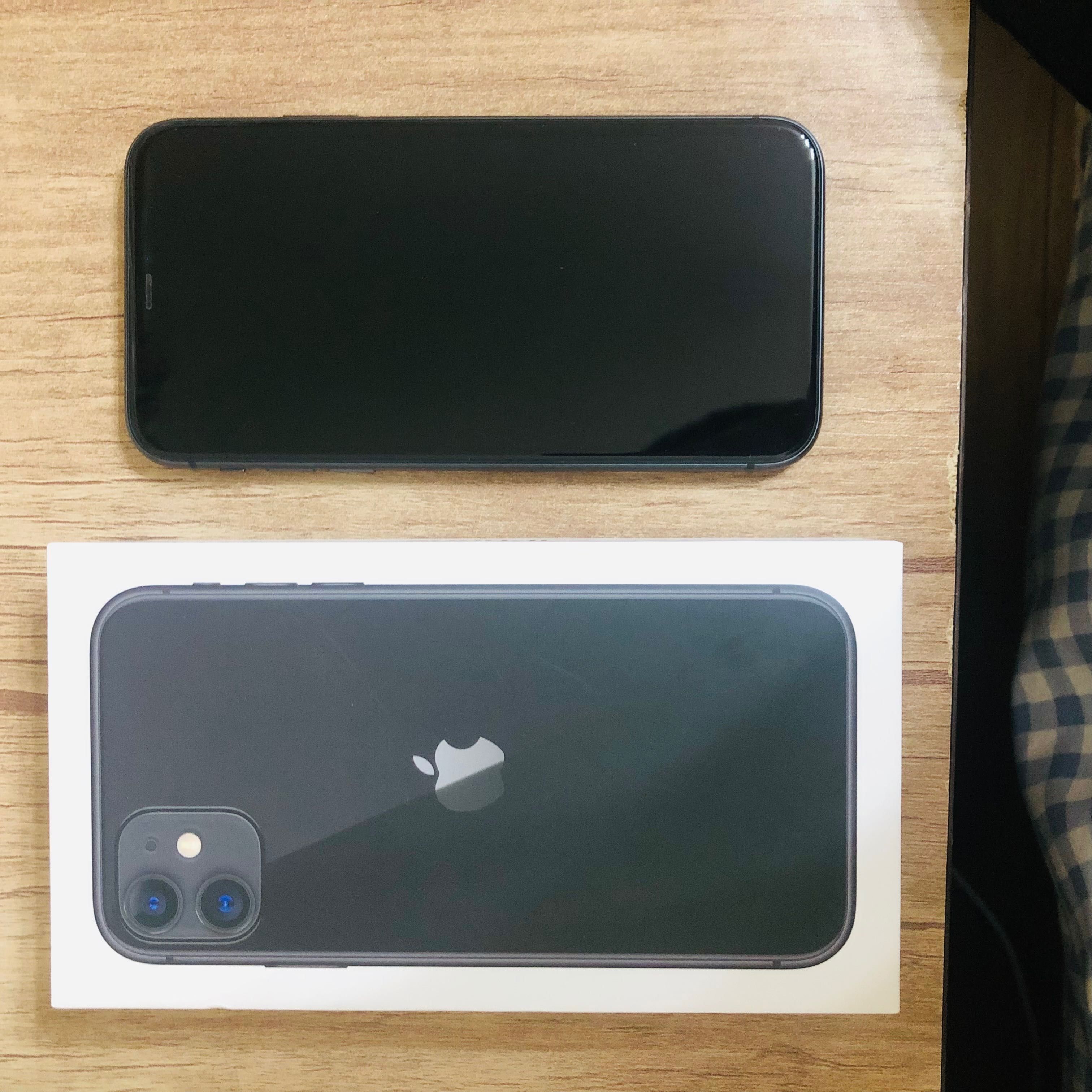 продаётся IPhone 11