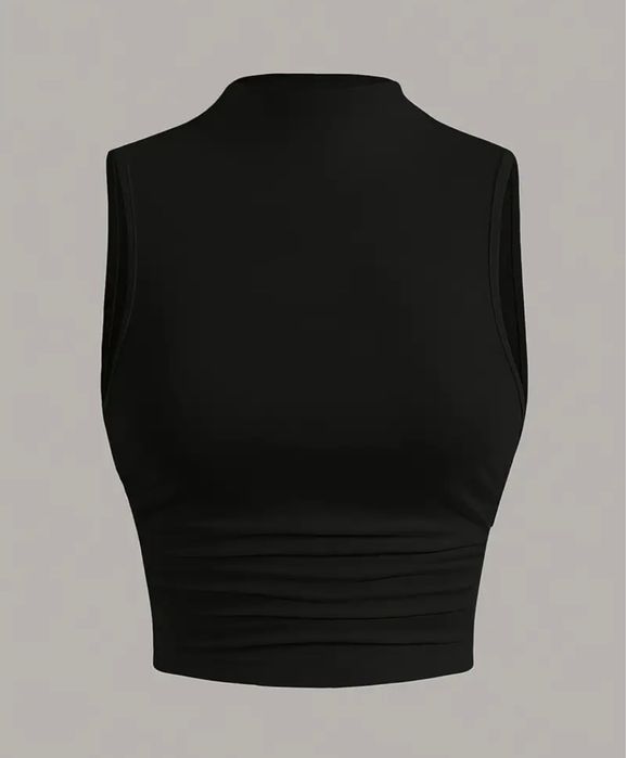 Черный топ , без рукавов