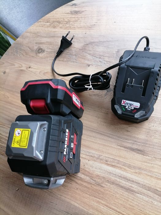 Nivela laser Parkside Performance