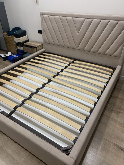 Каркас от кровати двухспальной