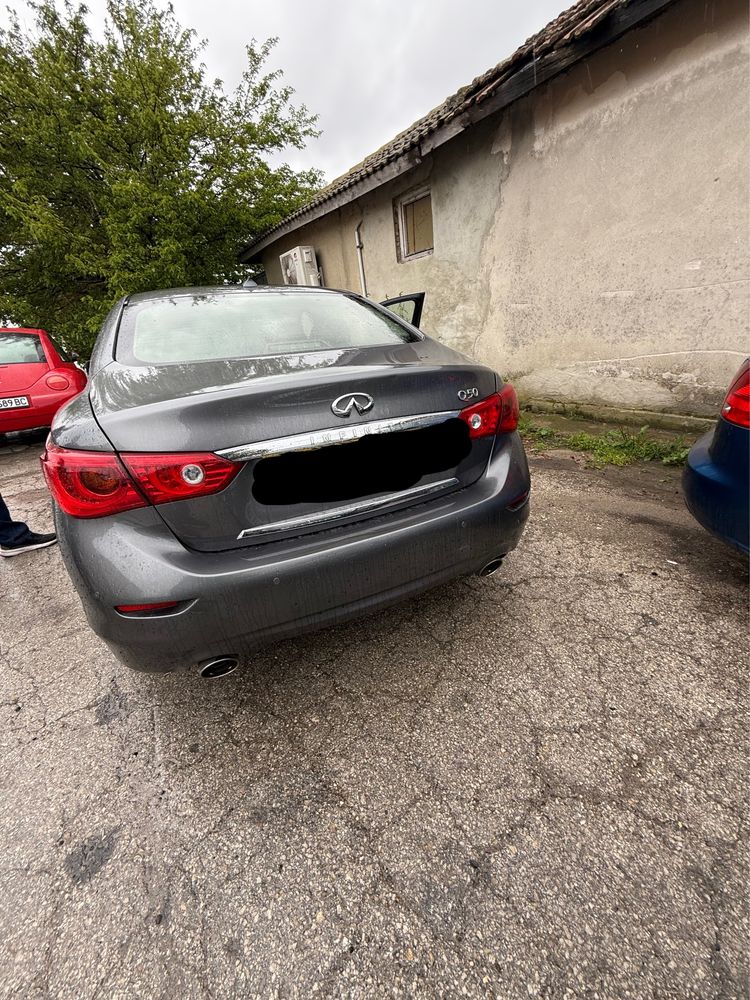 На части Infiniti Q50 2.2d 170кс 7G-Tronic plus 330606 камера кожа