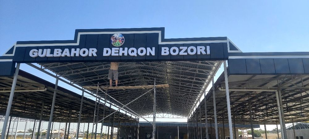 Reklama Bukva Banner Laytboks Xammasi bor.