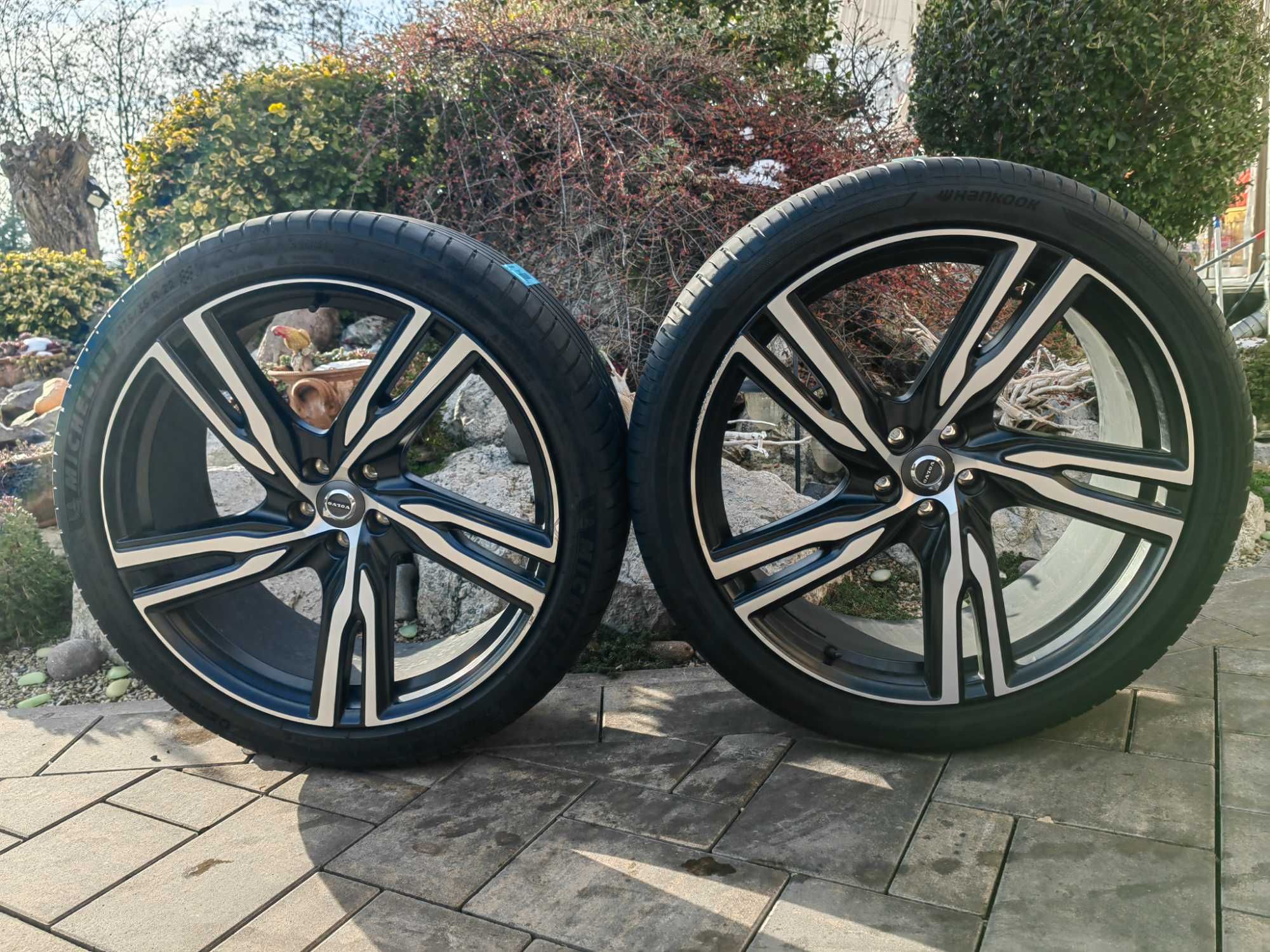 Vand 4 jante ORIGINALE VOLVO R design XC90, XC60