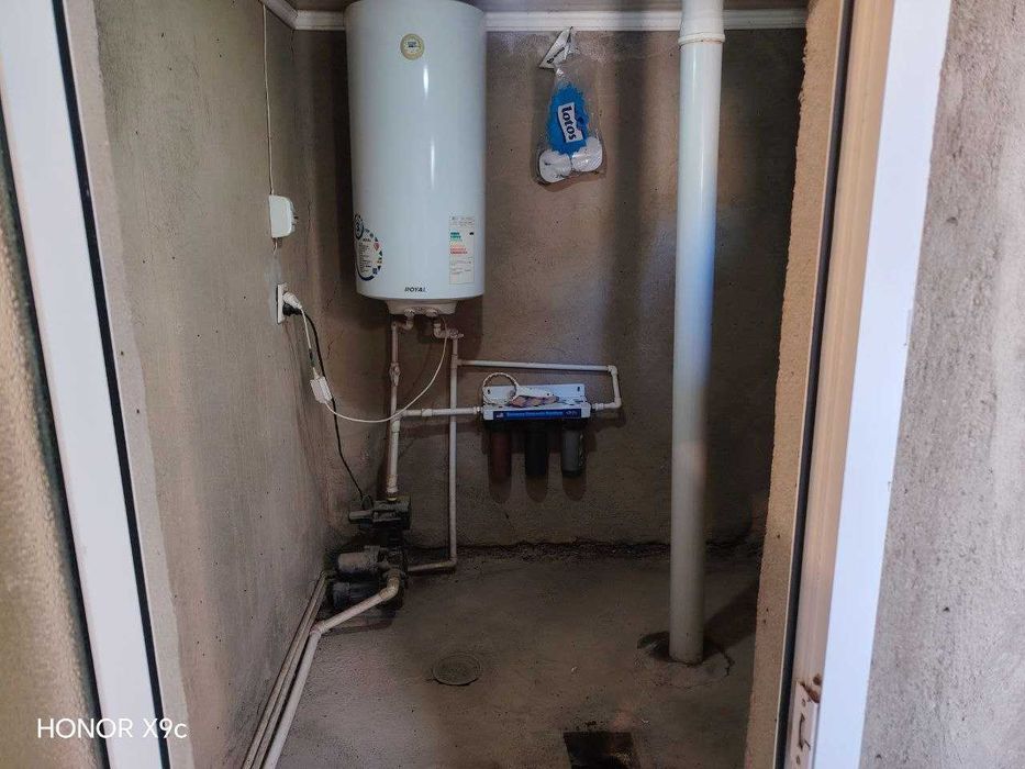 8 sotix hovli sotiladi