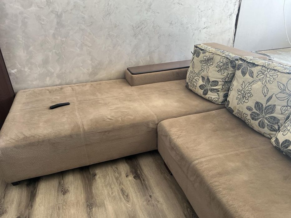 Холна гарнитура и масичка