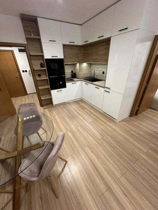 Продава се Двустаен апартамент в Банско - 74 кв.м за 1352 €/кв.м - Снимка #2