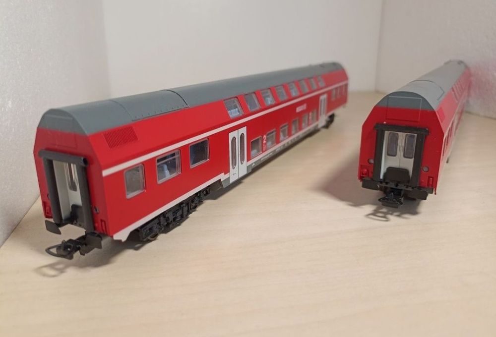 Vagoane de călători etajate piko

Roți metalice izolate 
Iluminare ban