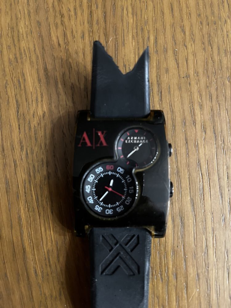 Продавам мъжки часовник Armani Exchange AX1029 без каишка