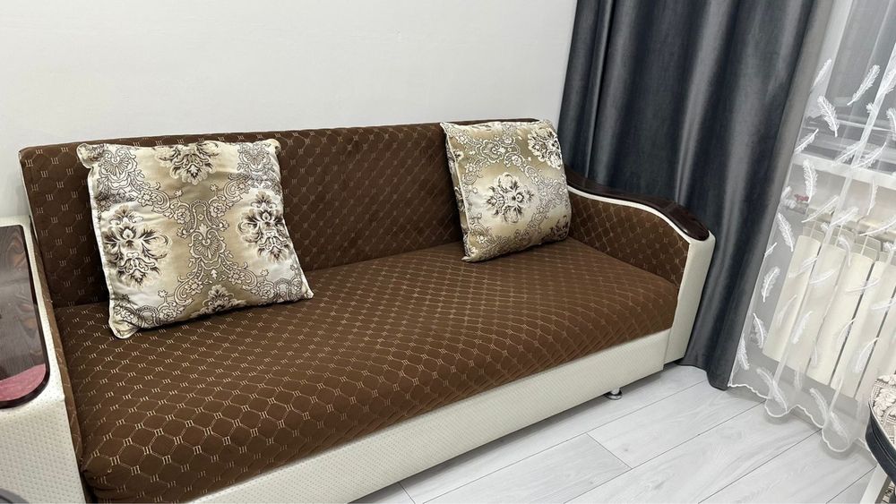 Продам диван б/у