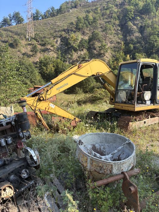 Vand excavator komatsu si minivola jcb