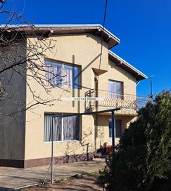 Къща в Варна-м-т Боровец - юг площ 253 цена 222990