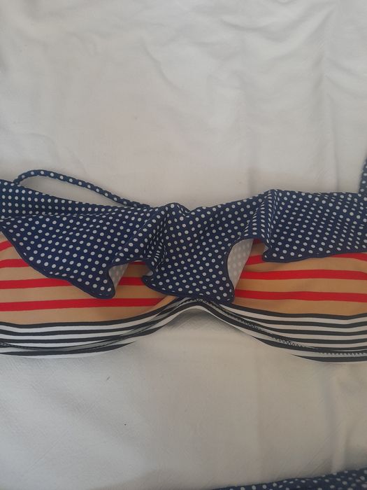 Бански с къдрици 10 лв