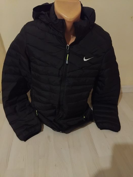 Geaca băieți Nike!!!