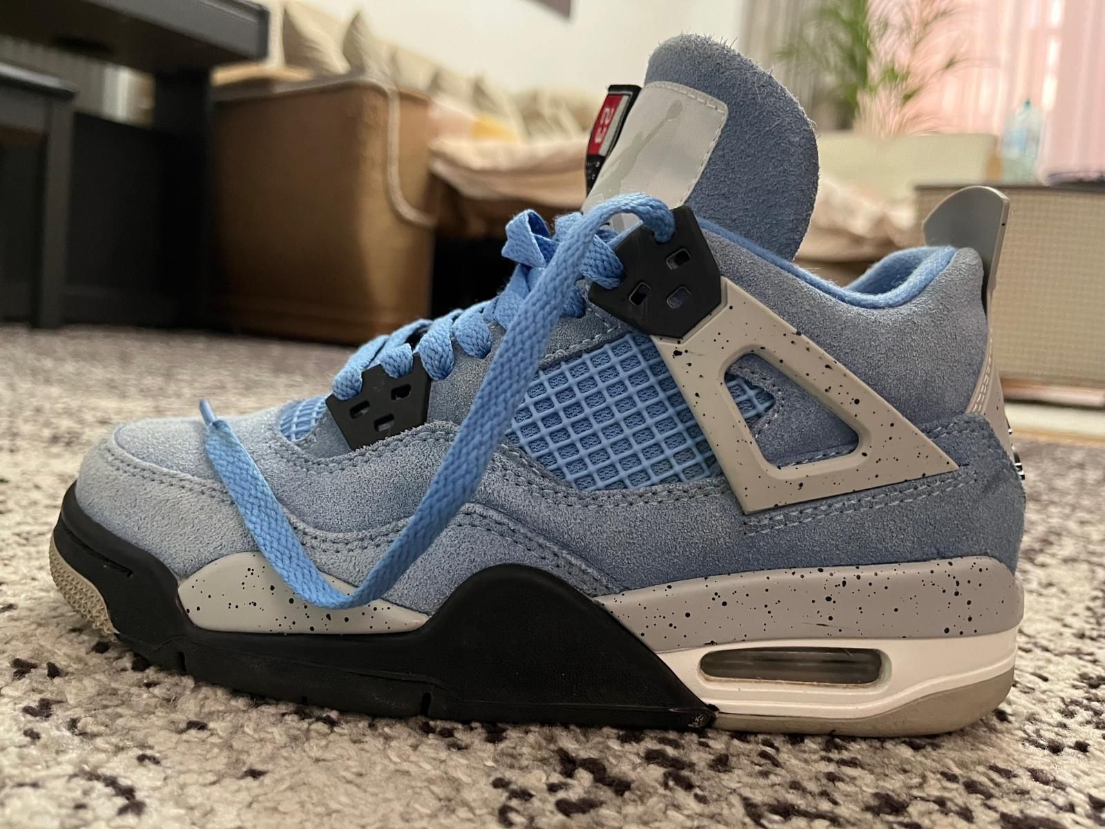 WMNS AIR  Jordan 4 Retro