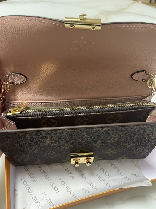 Vand portofel Louis Vuitton de femei, piele ecologica maro